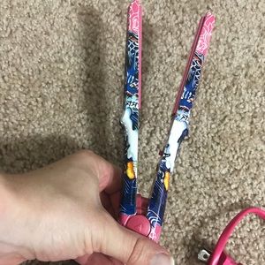 RARE travel/Mini HerStyler Ltd. edition Ed Hardy